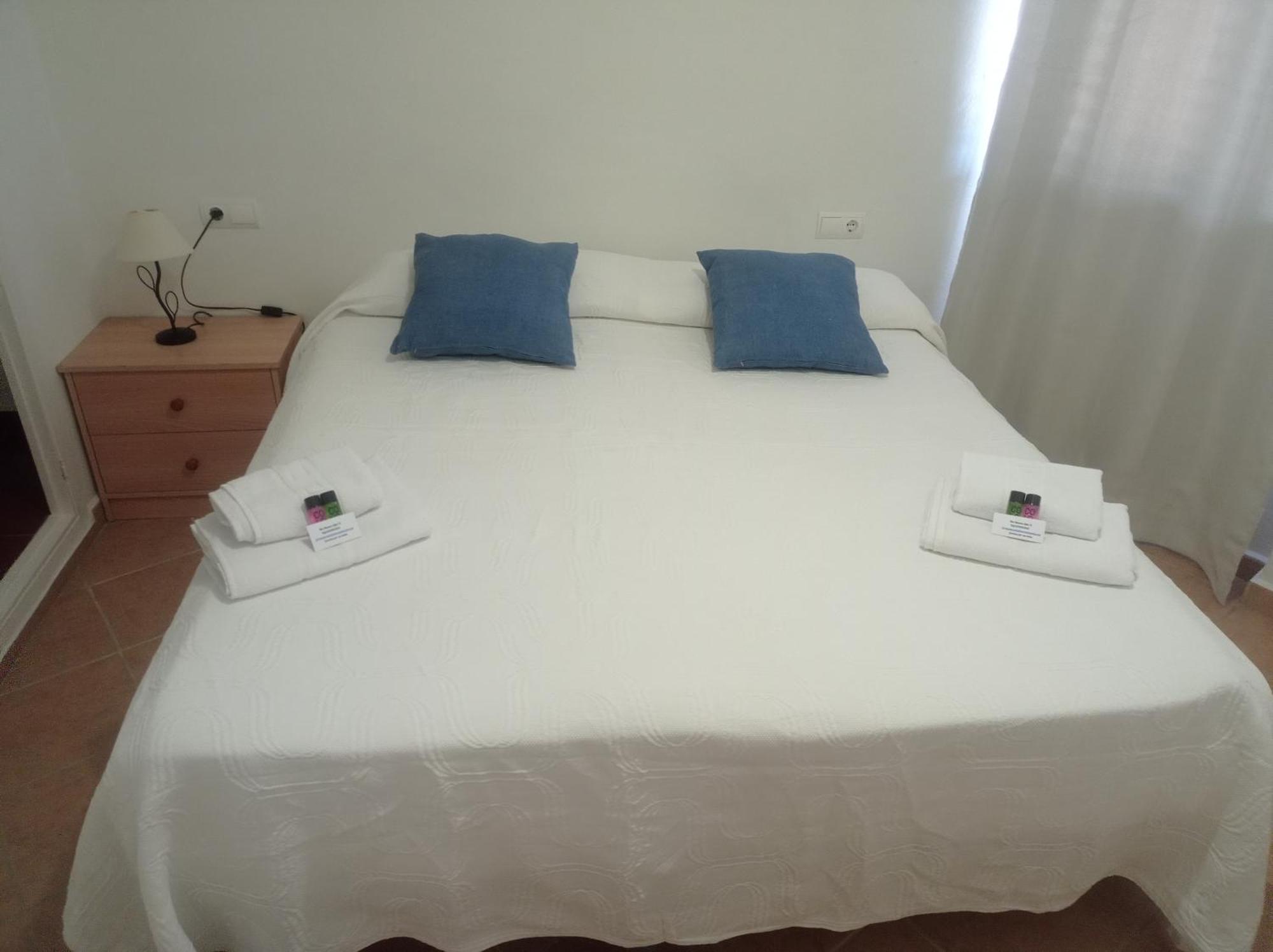 Apartamento Illa Blanca Es Pujols Extérieur photo